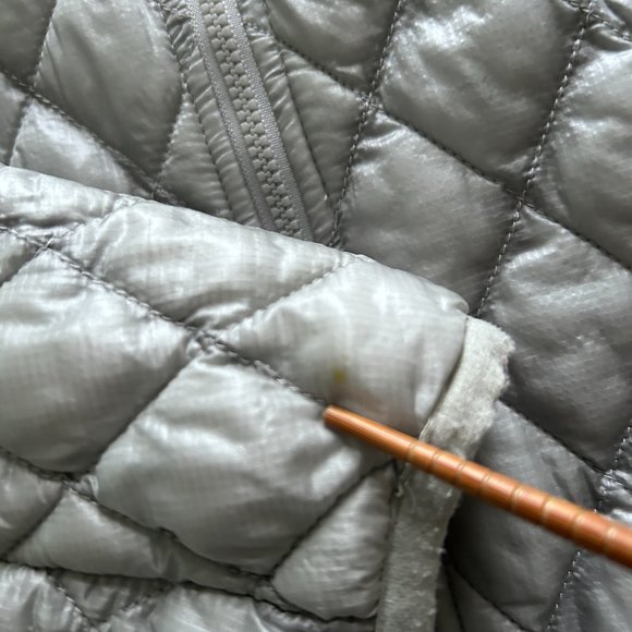 The North Face Thermoball Jacket - Womens XS - Picture 10 of 11